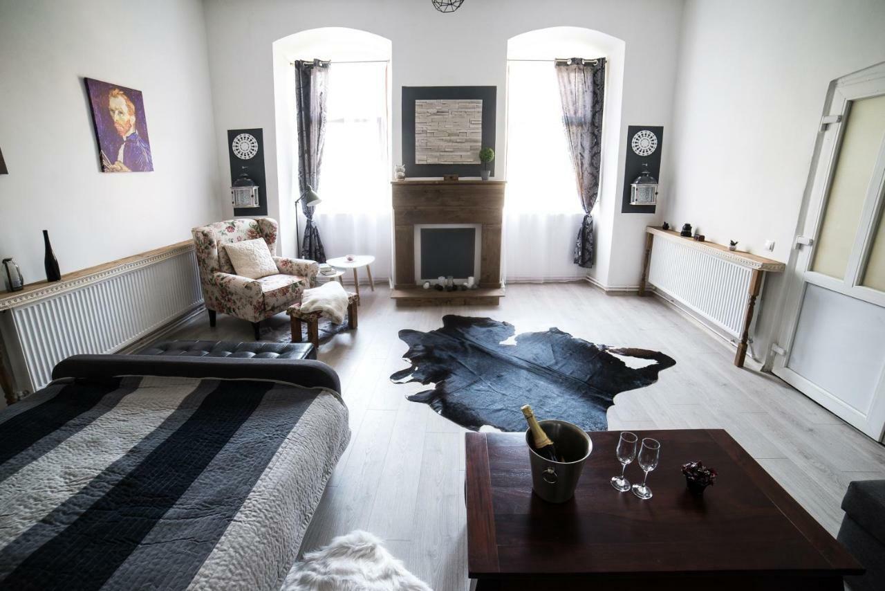 Ultra Central Apartment クルージュ＝ナポカ エクステリア 写真